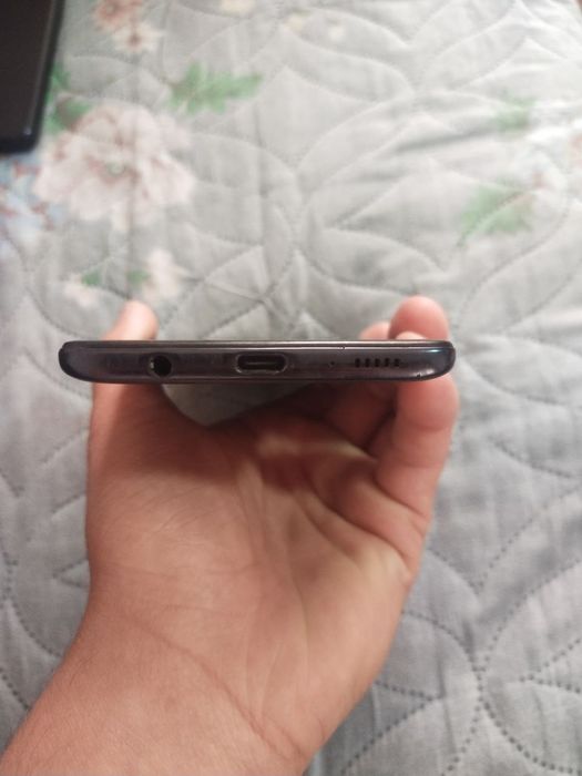 Продаётся galaxy a 51