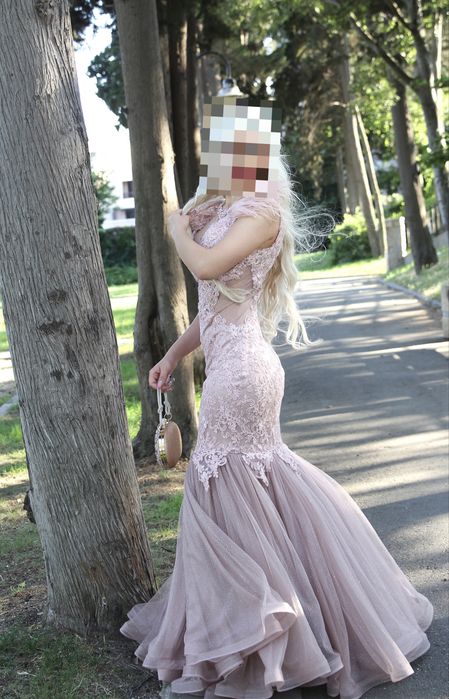Официална рокля размер С/М