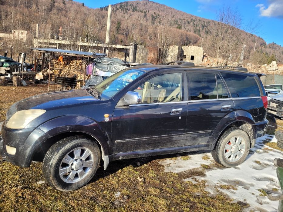 Bara, farurii, capota  Mitsubishi Hover