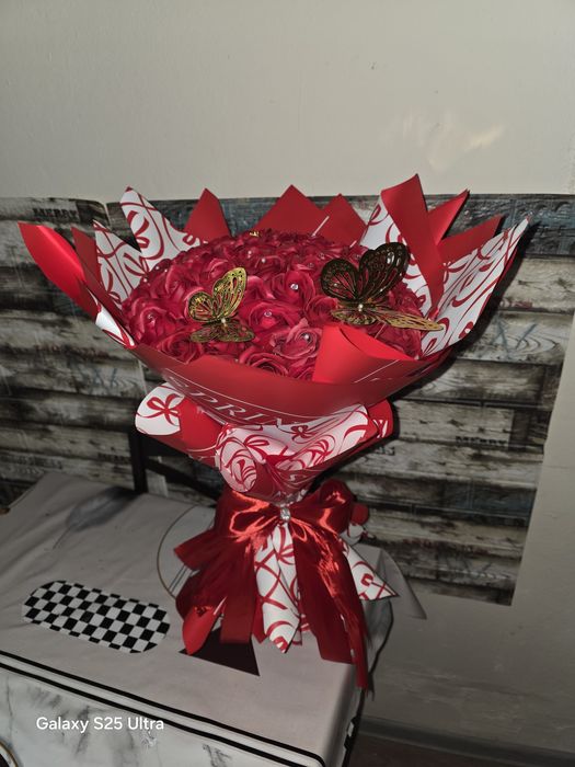 Buchet 71 de trandafiri din săpun