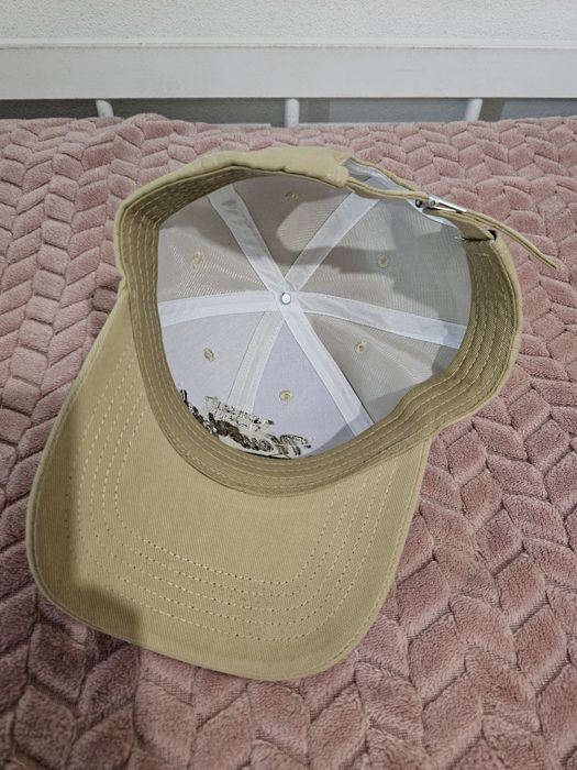 Бейсболка новая Iddi