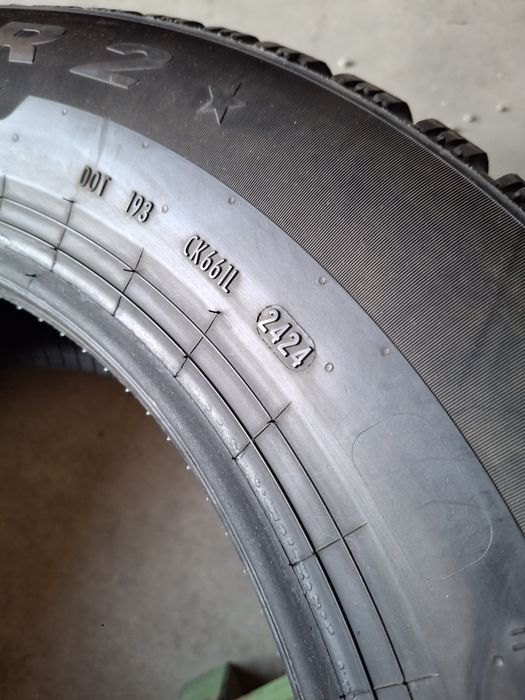 4 Anvelope de iarnă 205 65 R17 Pirelli
