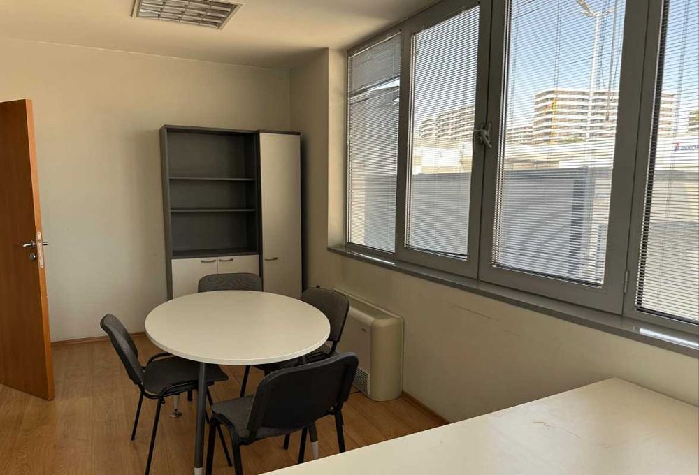 Дава се под наем Офис в Варна, Западна промишлена зона - 50 кв.м за 765 € - Снимка #5