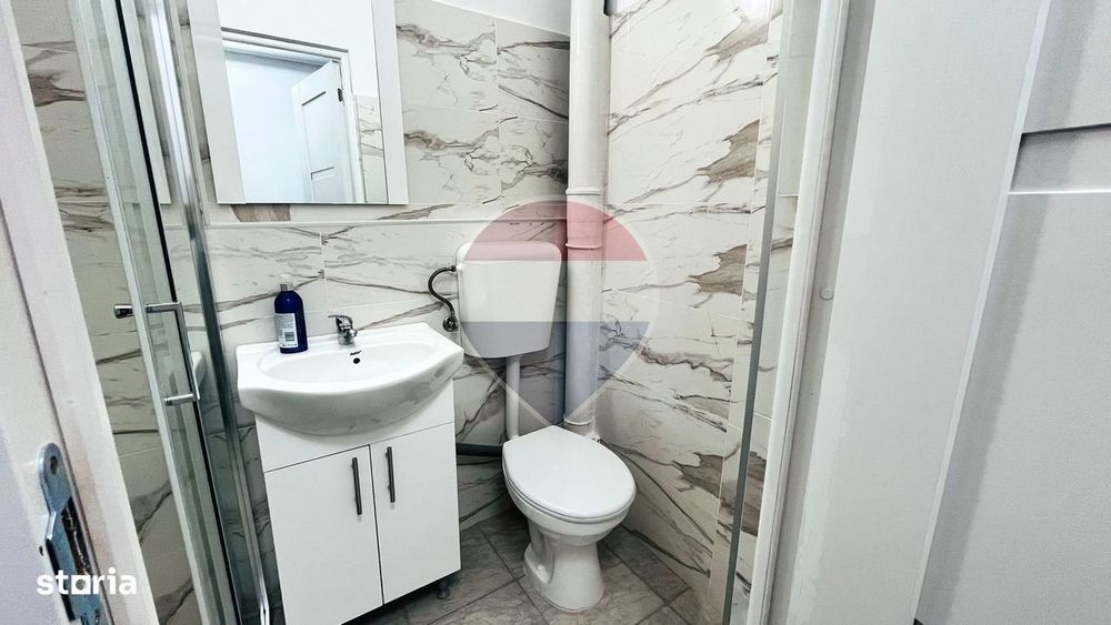 Apartament cu 2 camere de vânzare în zona Rogerius