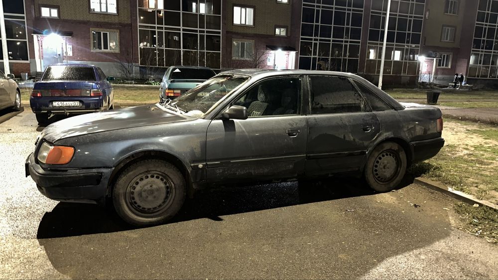 Продажа машины ауди 100