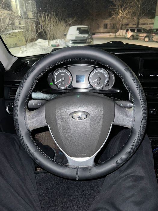 Оплетка  руля на шнуровке