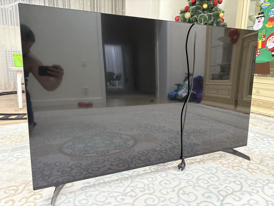 Продам телевизор Lg