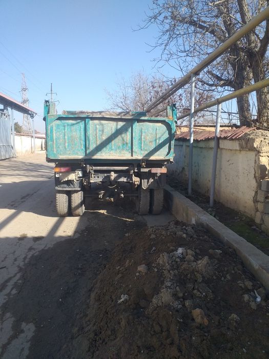 Zil Samosval sotiladi яил 1976