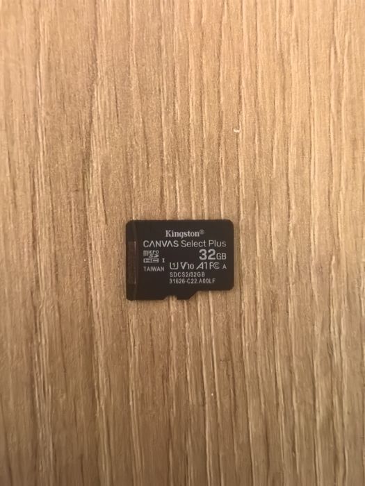 SD карта KINGSTON 32GB