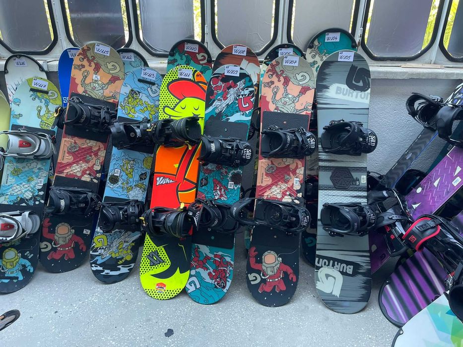 Vand snowboard adulti si copii