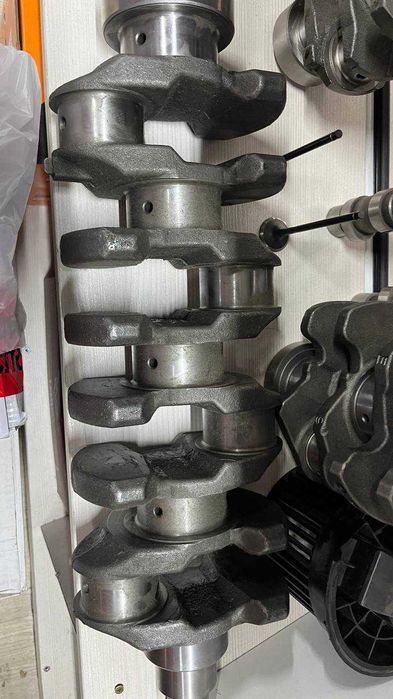 Коленвал на Toyota 3L