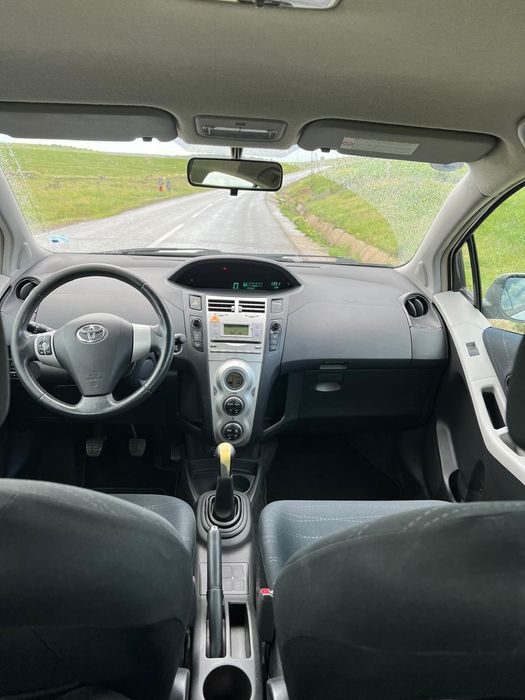 Toyota yaris 1.3 benzina, 87 CP 115000 km