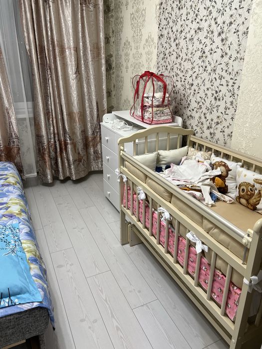 Продам комплект в кроватку