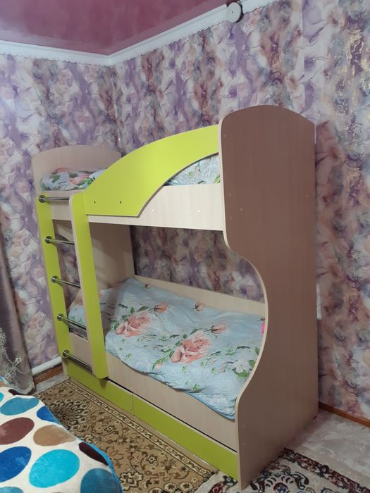 Продам двухярусная кровать