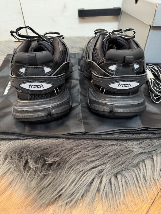 Balenciaga Track black