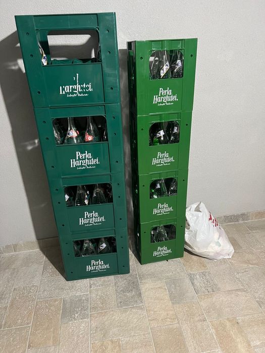 Navate cu apa la 1 L