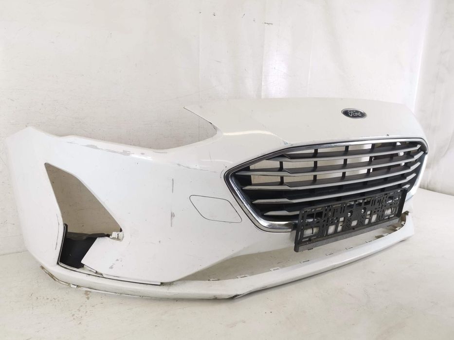 Предна броня с радиаторна решетка / Предна броня с радиаторна решетка