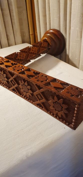 Vând candelabru rustic