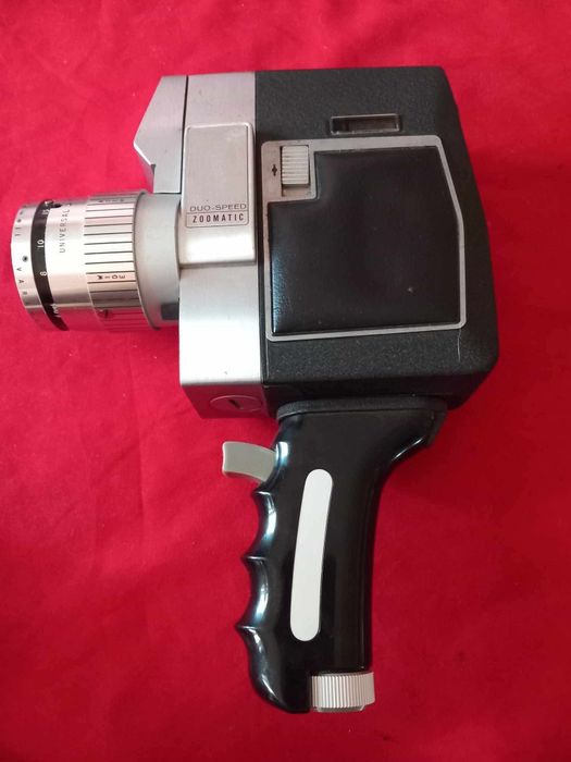 Cameră de filmat Bell & Howell