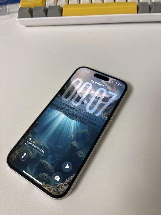 Iphone 16 128GB white