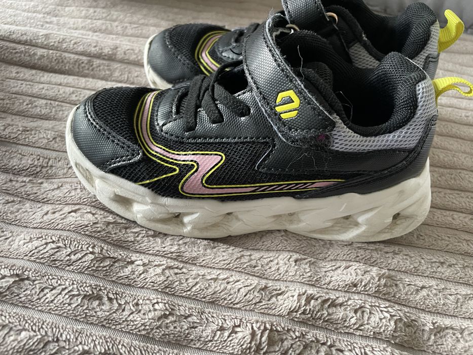 Обувь для деовчки лет 6