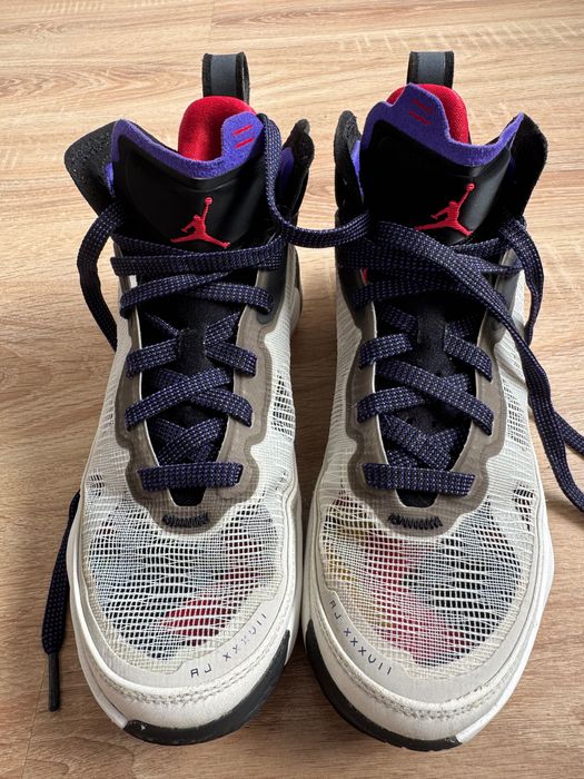 Nike Air Jordan XXXVII Beyond Borders Light Bone Nr 38