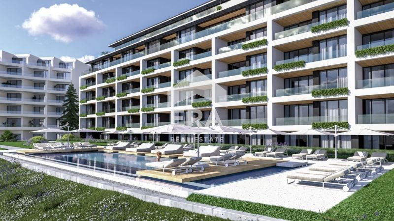 Продава се Тристаен апартамент в Варна, Чайка - 139 кв.м за 2367 €/кв.м - Снимка #2