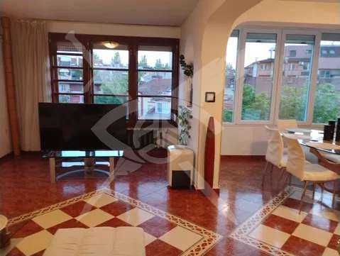Дава се под наем Тристаен апартамент в Пловдив, Център - 117 кв.м за 508.47 € - Снимка #3