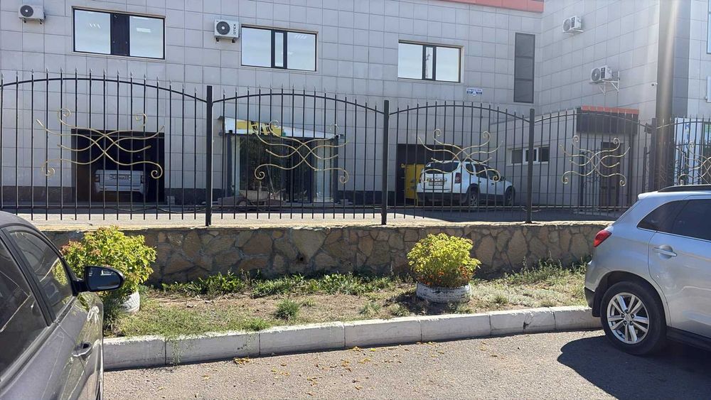 продаём кованный забор б/у