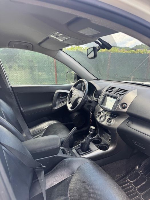 TOYOTA RAV4 2010 — imagine 5