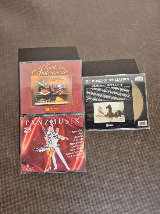 Vând 18CD originale colectie muzica clasica mixta