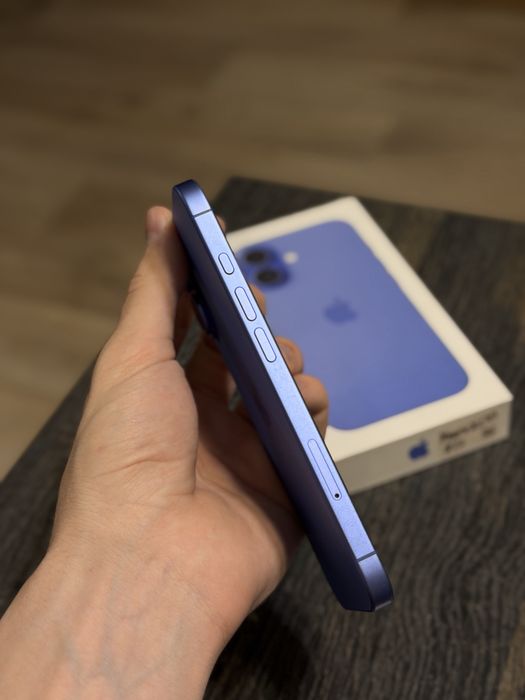 Продам Iphobe 16, 128gb