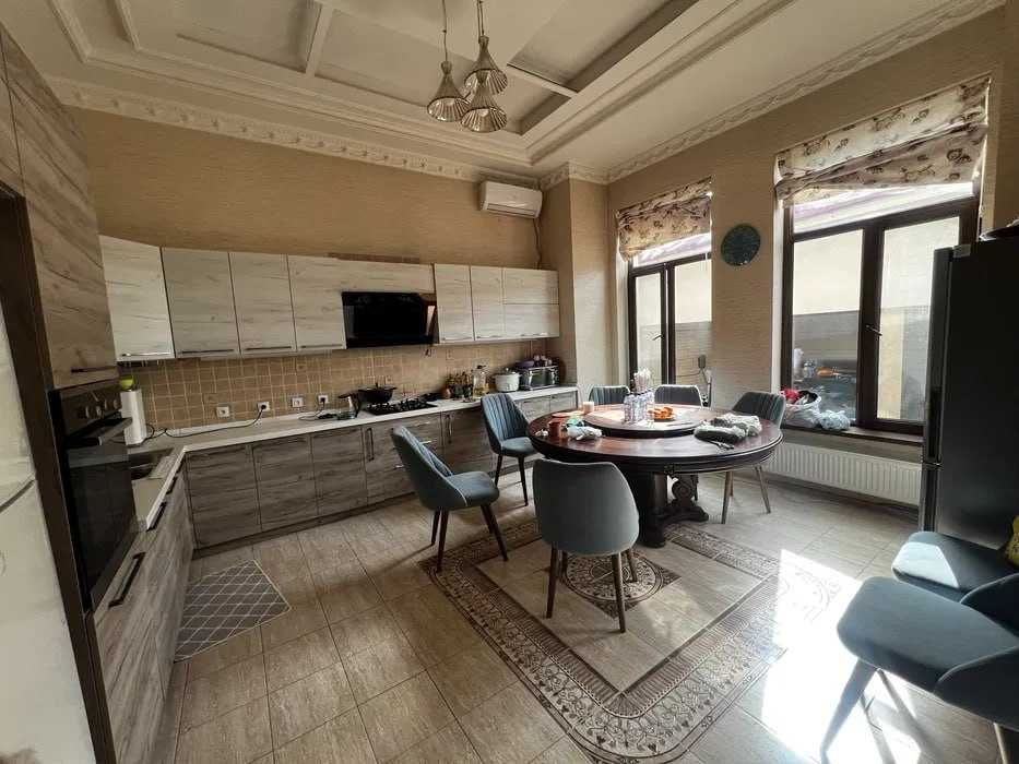 Сдаётся  участок  на Госпитальном 7 комнат‼️