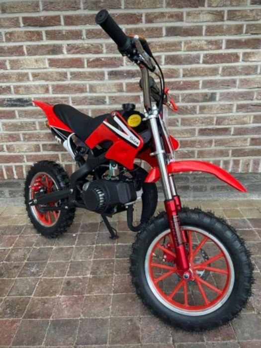 ATV COPII/MOTOCICLETE  49cc MODEL PRO 2025 NEW
Produs nou!
Ridicare di