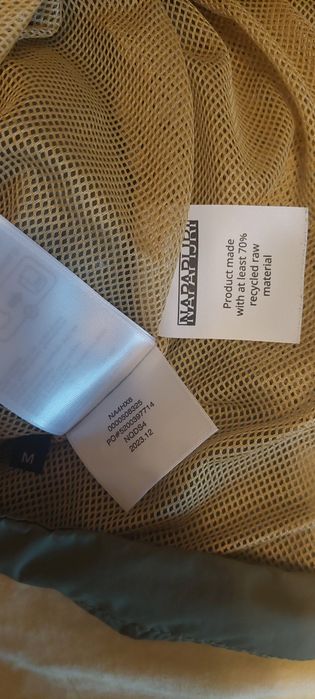 Яке napapijri geographic