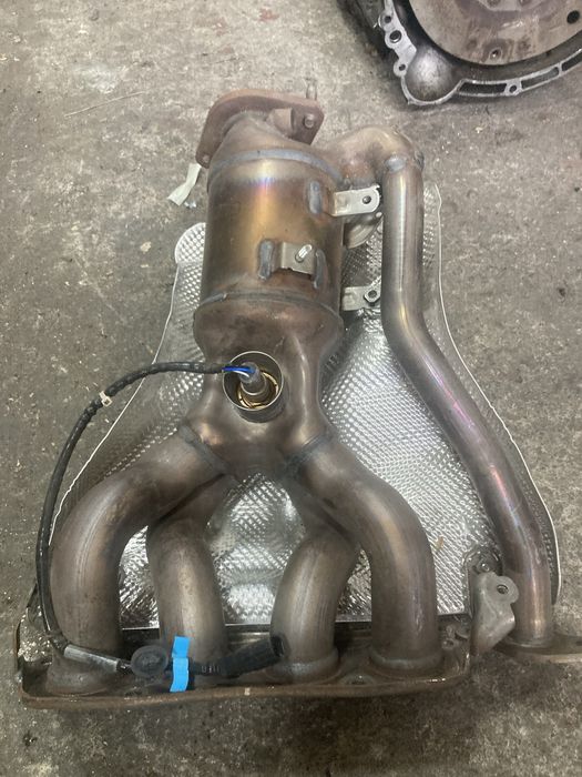 Toyota Rav 4 XA50 2.5i Hybrid 2020г Изпускателен Колектор Катализатор