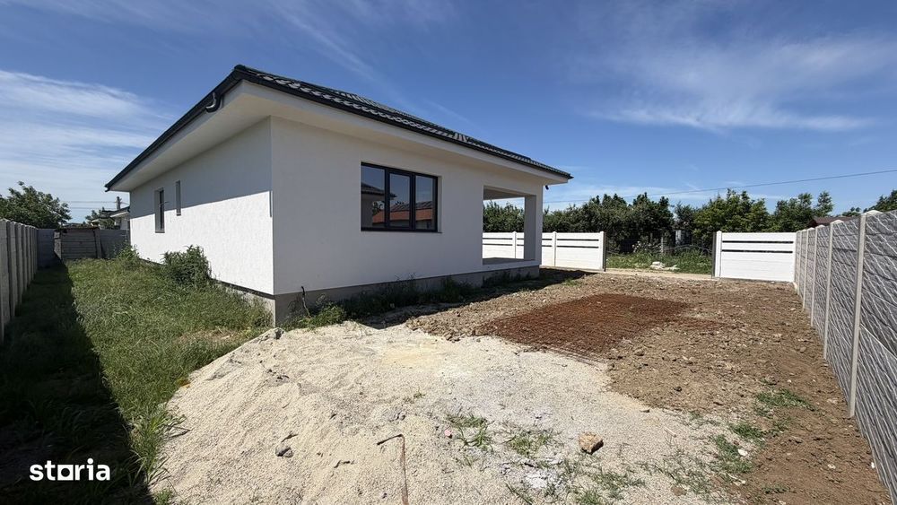 Casa de vanzare Domnesti/4 camere / incalzire in pardoseala