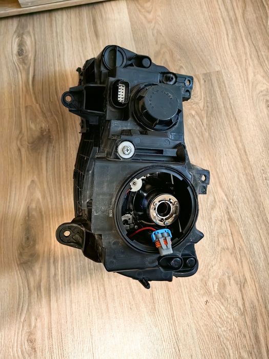 Фарове за chrysler 300c