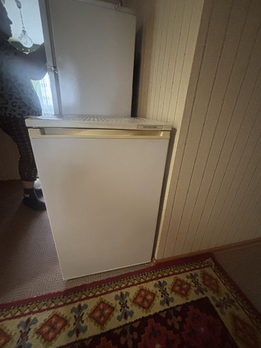 Продам морозильную камеру