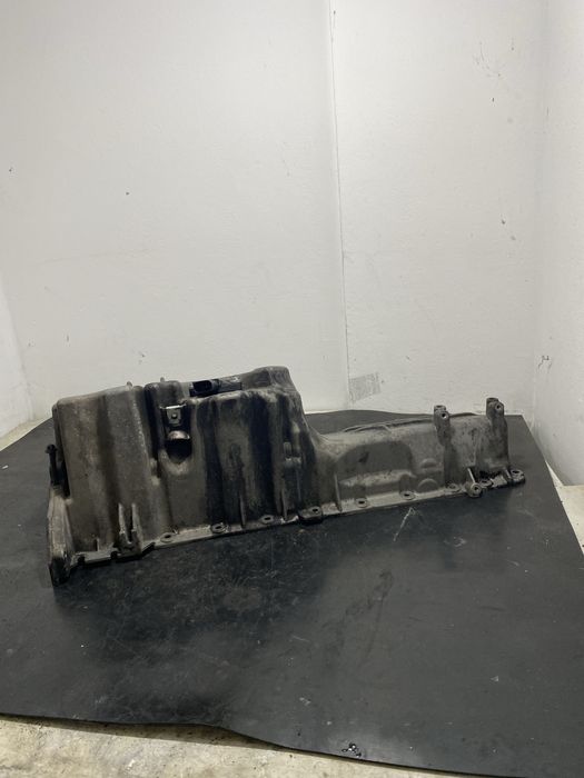 Baie ulei BMW Seria 5 E60 E61 530d 535d 525d 3.0diesel 2.5 diesel