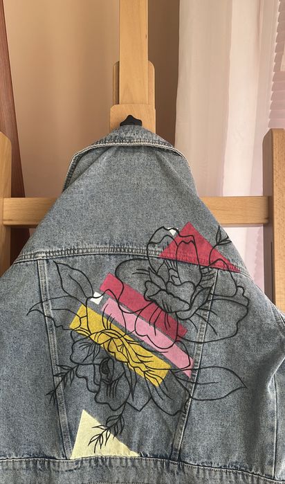 Рисуване върху дрехи