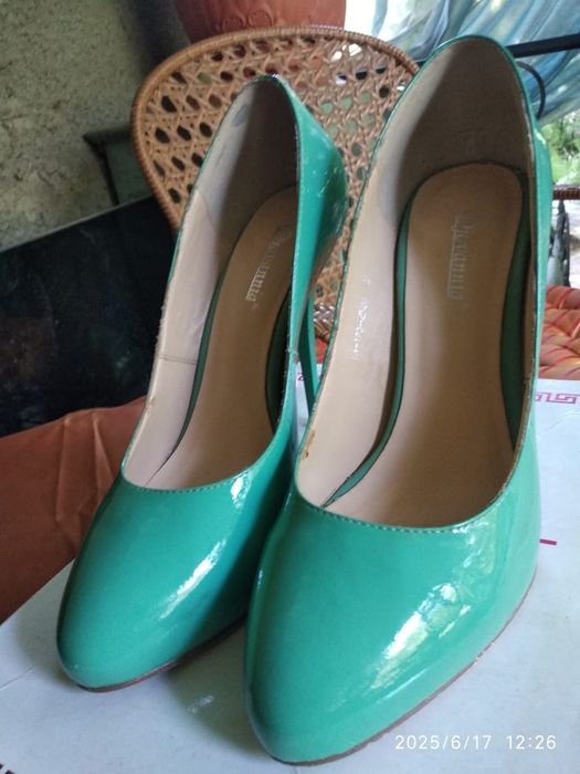 Туфли, натуральная лаковая кожа