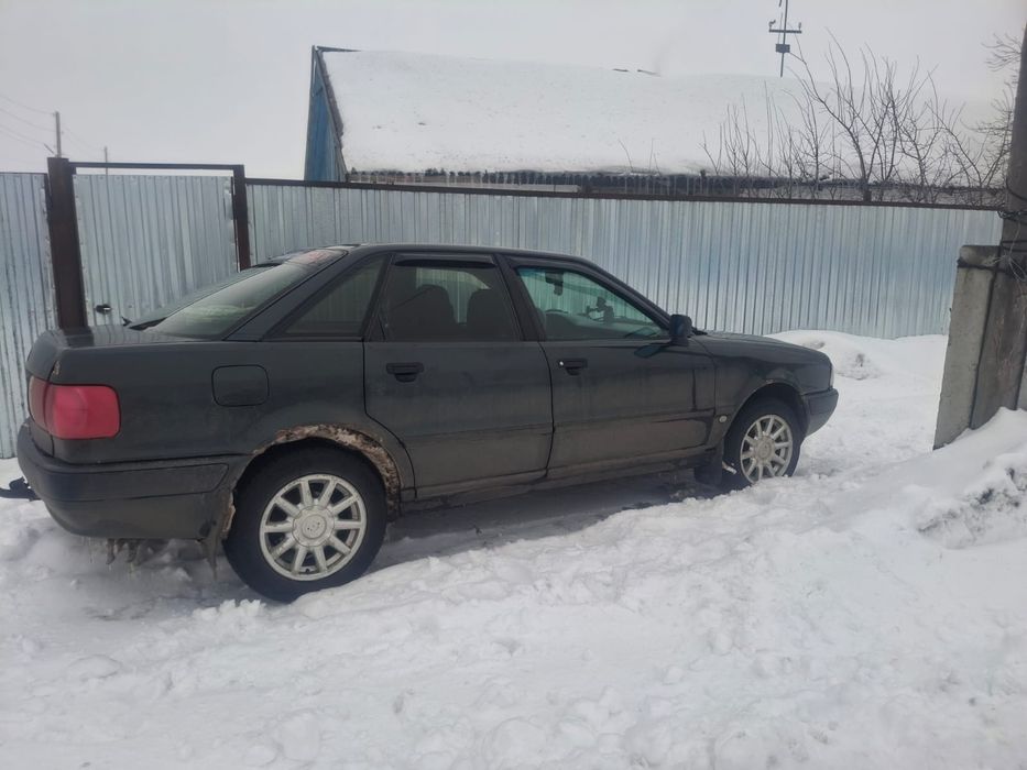 Продам машину Аудио Б4