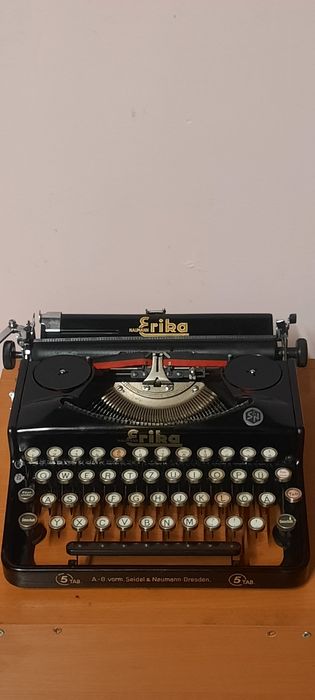 Mașină de scris Erika 1938
