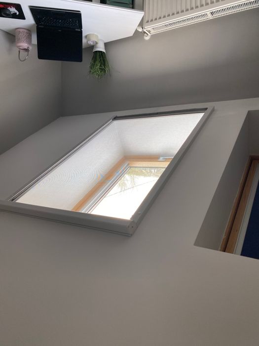 Plasa/plase de insecte pentru geamuri de mansarda Velux, Fakro, Roto