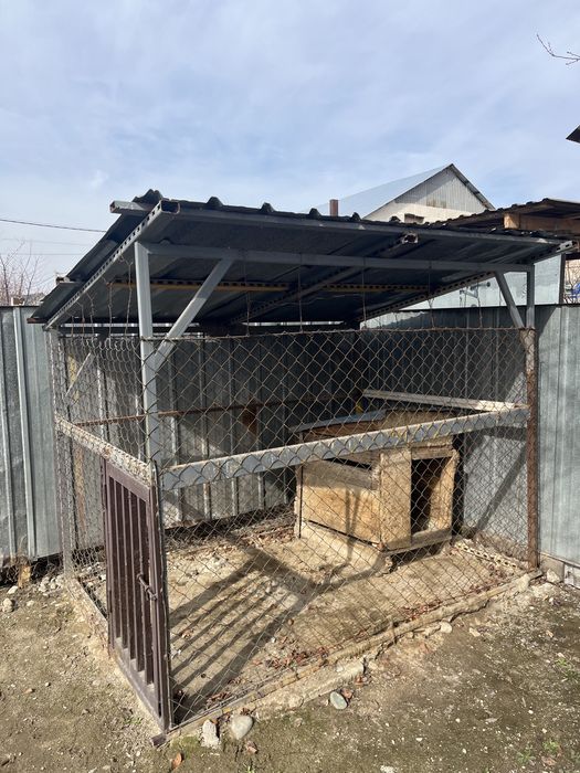 Вольер для собаки