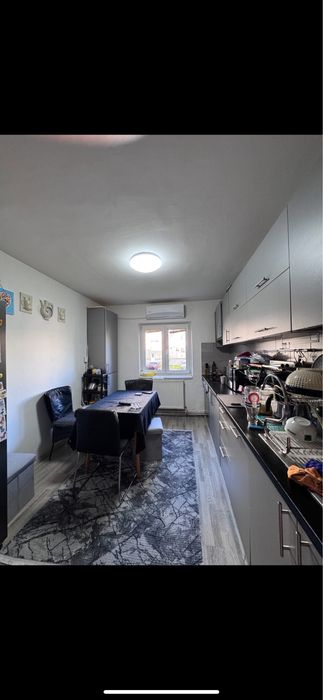 Apartament cu 3 camere