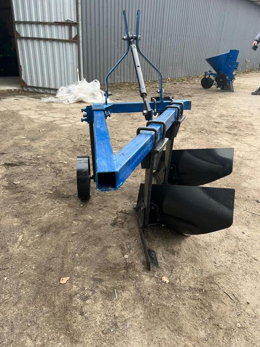 plug 2 trupite brazde cormoane tractor 18 - 22 cai 1 090 lei