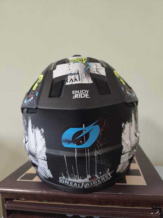 Вело каска O'NEAL backflip rancid  BLACK/WHITE V.25