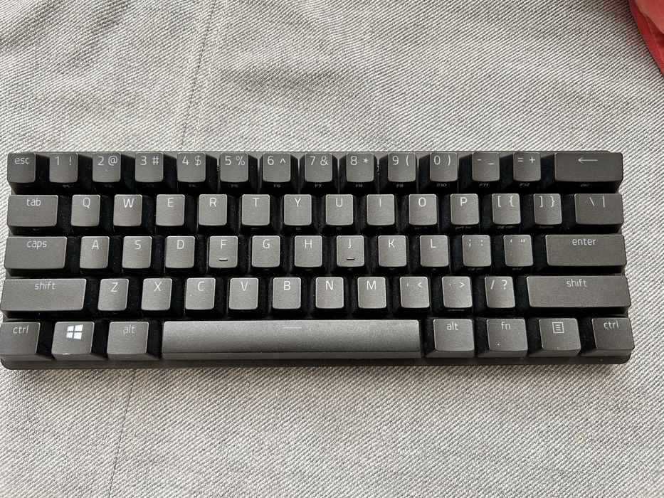 RAZER™ HUNTSMAN MINI  геймърска клавиатура